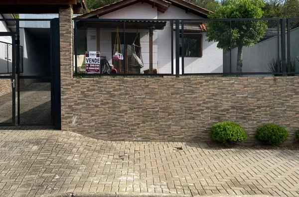 Casa para ,  - Selecione - Bairro, Três Coroas