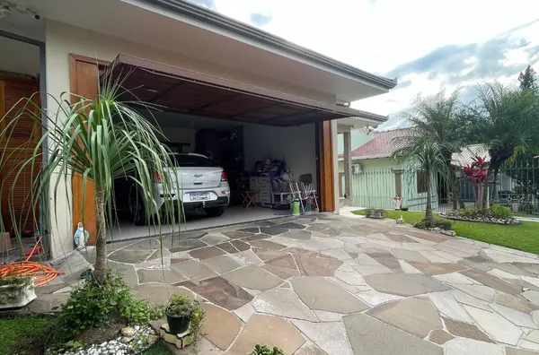 Casa para venda, 3 quarto(s),  Centro, Três Coroas