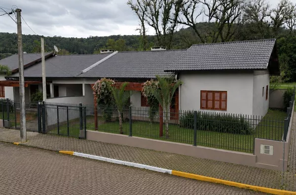 Casa para venda e aluguel,  Loteamento Stumpf, Três Coroas