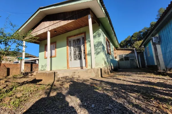 Casa para aluguel 2 quarto(s) loteamento eucaliptos três coroas