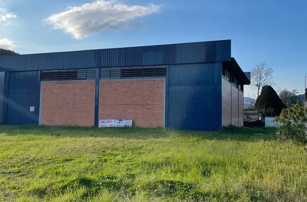 Barracão para venda,  - Selecione - Bairro, Três Coroas