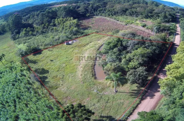 Sítio para venda,  Linha 28, Três Coroas