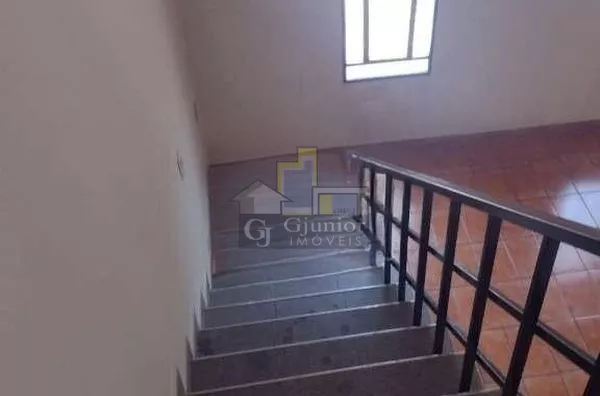 Sobrado com 3 Dormitórios e Suíte, Jardim Eulina, Campinas (SP), - Foto 2