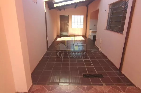 Casa com 3 Dormitórios + Garagem, Vila Anhanguera, Campinas (SP)