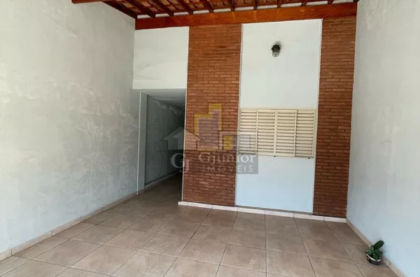 Linda Casa com 3 Dormitórios + Garagem, Jardim Itália, Araras (SP) - Foto 2