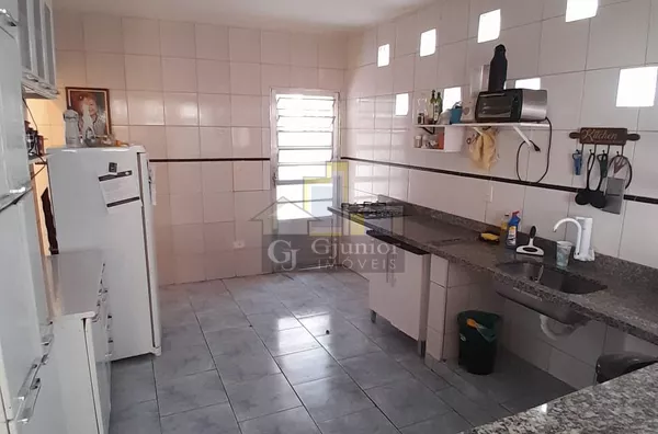 Casa Assobradada com Área Total  de 263,84m, Jardim Dos Oliveiras, Campinas (SP) - Foto 4