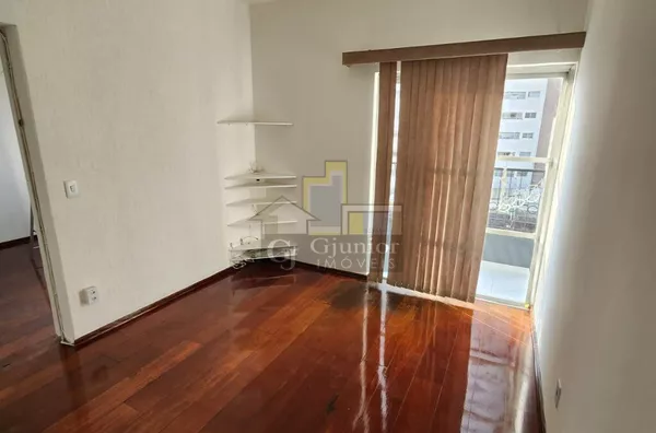 Apartamento com 1 Dormitório e Garagem, Centro, Campinas (SP)