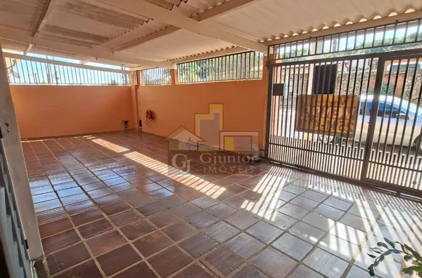 Casa com 3 Dormitórios (1 suíte) + Edícula, Garagem e Quintal, Jardim Eulina, Campinas (SP) - Foto 2