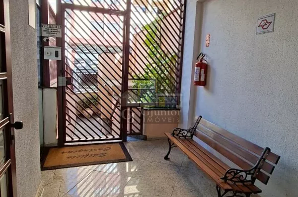 Apartamento com 1 Dormitório, Sacada e Garagem, Centro, Campinas (SP)