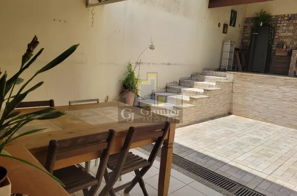 Ótima Casa com 3 Dormitórios (sendo 1 suíte) + Garagem, Paque Jambeiro, Campinas (SP) - Foto 2