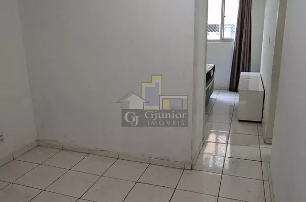 Semi-Mobiliado: 1 Dormitório com armário + Vaga de Garagem, Bairro Botafogo, Campinas (SP)