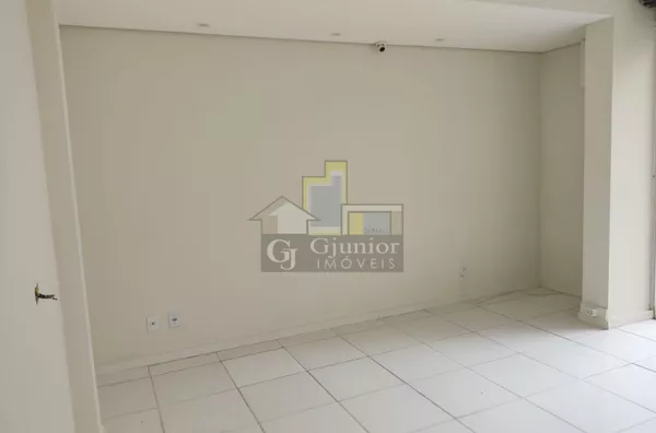 Locação: Salão com 30m² com fachada de vidro, Centro, Campinas (SP)