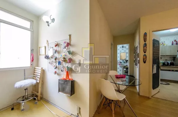 Apartamento Semi-Mobiliado com 1 Dormitório, Centro, Campinas (SP)