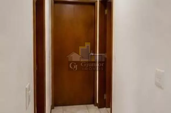 Apartamento com 2 Dormitórios (1 suíte) + 2 Vagas de Garagem, Parque São Quirino, Campinas (SP) - Foto 2