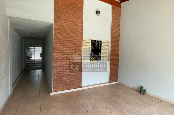 Linda Casa com 3 Dormitórios + Garagem, Jardim Itália, Araras (SP) - Foto 1