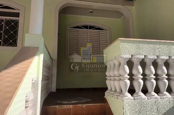 Casa com 3 Dormitórios (sendo 1 suíte) + Garagem, Vila Itália, Campinas (SP)