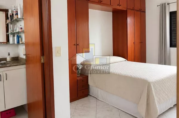 Apartamento com 2 Dormitórios (1 suíte) + 2 Vagas de Garagem, Parque São Quirino, Campinas (SP) - Foto 1