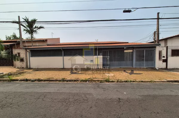 Casa Térrea com 3 Dormitórios, (1 suíte), Vila Mimosa, Campinas (SP)