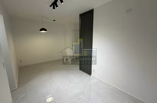 LINDO Apartamento com 2 Dormitórios (sendo 1 suíte) + Garagem, Centro, Campinas (SP) - Foto 3