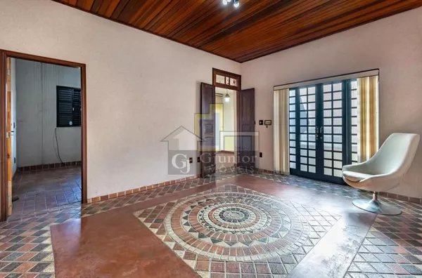 VENDA: Casa com 3 Dormitórios, Garagem + Quintal, Centro, Campinas (SP) - Foto 2