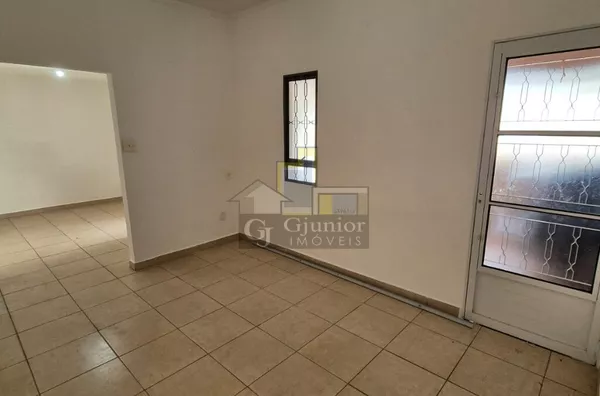 Casa Térrea com 3 Dormitórios, (1 suíte), Vila Mimosa, Campinas (SP)