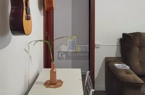 Mobiliado: 2 dormitórios com armários, 42m², Jundiaí (SP)