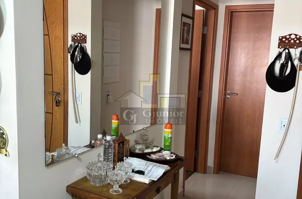 Praia Grande/SP: Venda Apartamento com 2 Dormitórios (suítes) + Garagem, 300 metros da praia