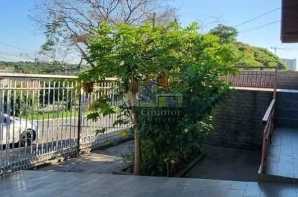 Casa com 3 Dormitórios com armários + Garagem, Jardim Ipaussurama, Campinas (SP) - Foto 1