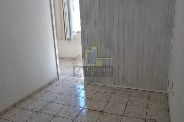 VENDA: Kitnet com divisória, Vila Itapura, Campinas (SP)