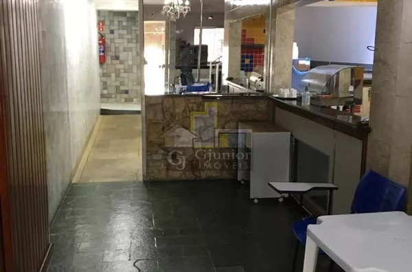 Excelente salão com 700,00 m2, Centro, Campinas (SP)