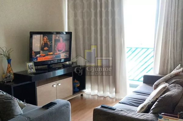 Apartamento com 2 Dormitórios, Sacada e Garagem, Centro, Campinas (SP) - Foto 2