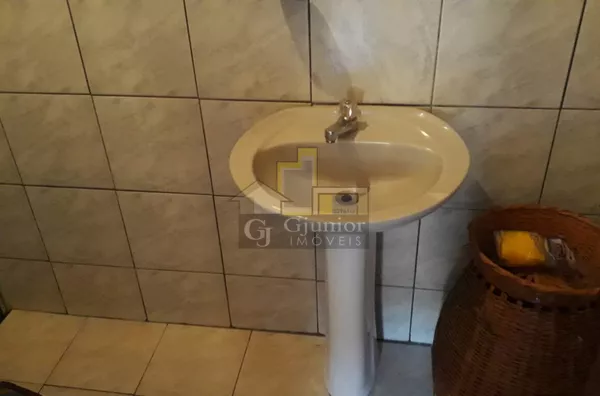 Casa com 4 Dormitórios + 2 Vagas coberta, Centro, Promissão (SP) - Foto 4