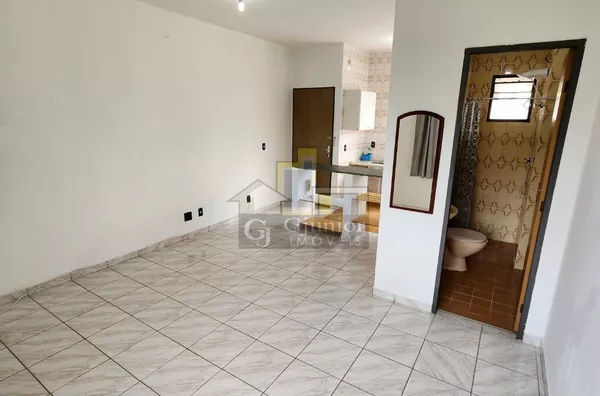 Kitnet com vista privativa, 36m², Vila Itapura, Campinas (SP)