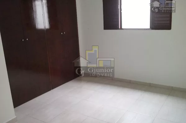 Excelente Casa com 3 dormitórios e armários, Jd. Flamboyant, Campinas (SP)