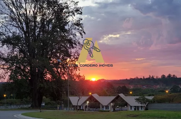 Terreno para Venda em Jundiaí / SP no bairro Caxambu