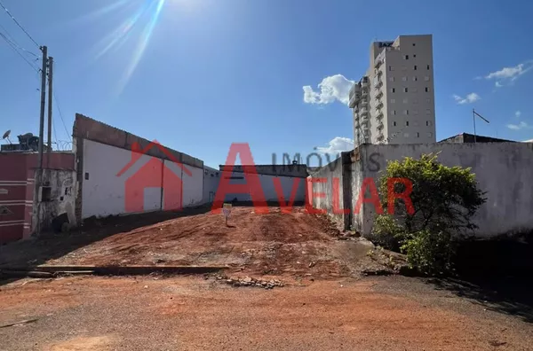 Terreno para venda,  Jardim Das Palmeiras, Uberlândia