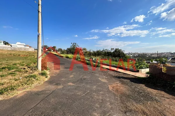 Oportunidade, Terreno Único, Com Localização Extremamente Nobre