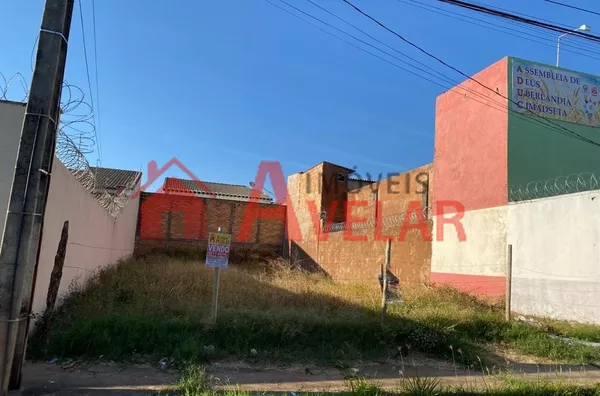 Terreno no Bairro Santa Rosa 