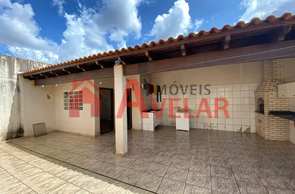 Casa no Bairro Luizote de Freitas 