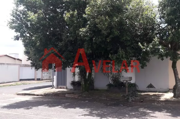 2 Casas a Venda no Pampulha 