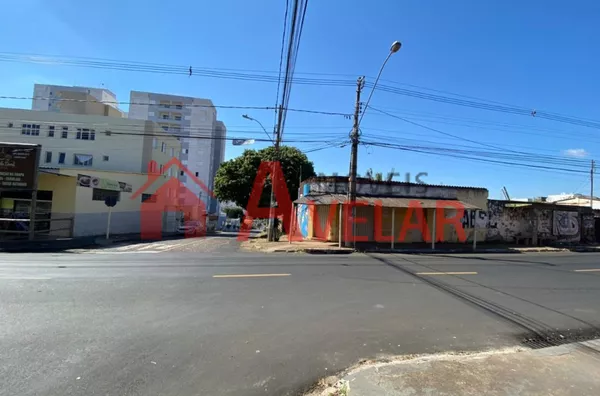 Terreno no Bairro Tubalina 