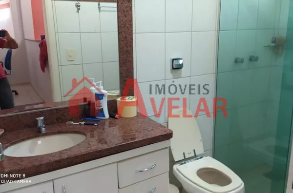 Sobrado no Bairro Jardim Colina 