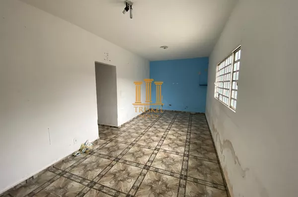 Casa À VENDA no Barreiro em Taubaté por R$160mil!