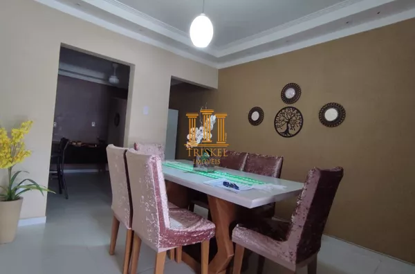 Casa 3 dorm com 2suítes e garagem coberta no Parque Aeroporto em Taubaté