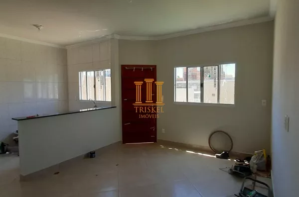 Casa 2 dorm para Venda com suíte e garagem para 2 carros