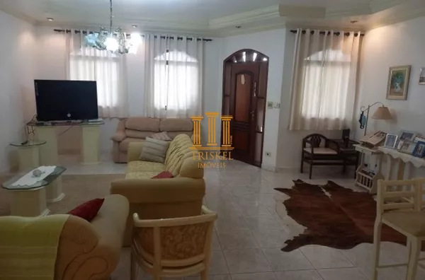 Sobrado 4 Dorm com suíte no Terra Nova