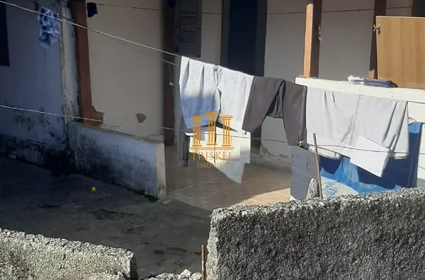 Casa 2 Dorm com garagem coberta no Alto São Pedro