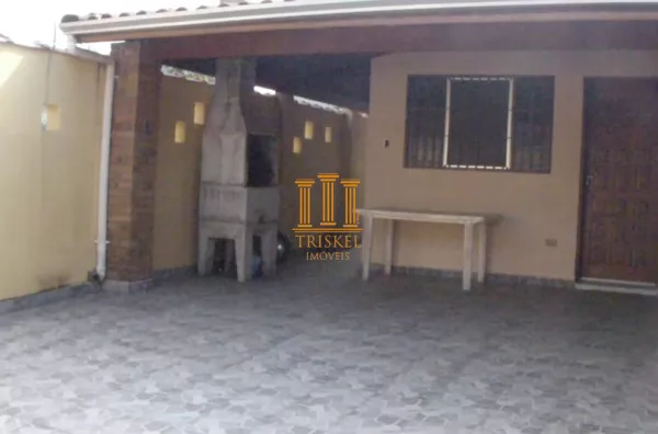 Casa composta por 2 casas geminadas no Massaguaçu em Caraguatatuba