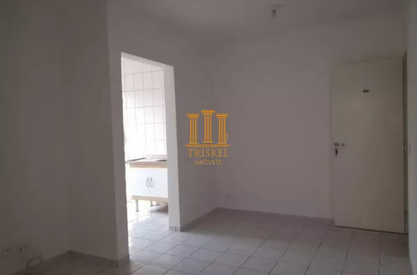 Apto 2 dormitórios - LE VILLAGE - Campos Eliseos 