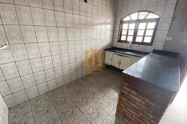 Casa para LOCAÇÃO e VENDA no Parque São Cristóvão